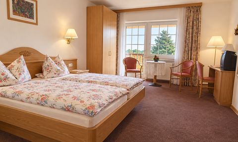 Zimmer mit Blick nach draußen
